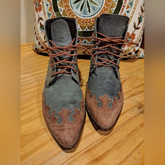 Vintage Spiegel Blue Leather Lace Up Pointed Toe Western Ankle Boot Womens 7.5 - Picture 2 of 10